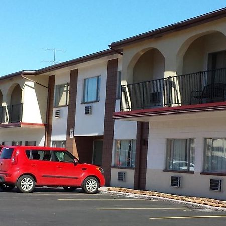 Americas Best Inn & Suites Urbana Exterior foto