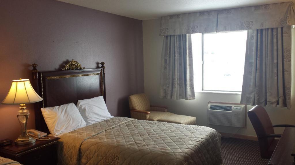 Americas Best Inn & Suites Urbana Cameră foto
